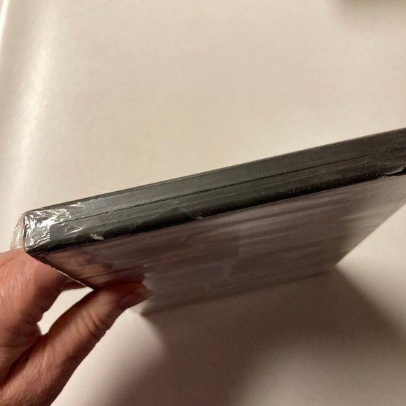 Definitely, Maybe DVD Wildescreen Edition  New Sealed - Picture 4 of 6